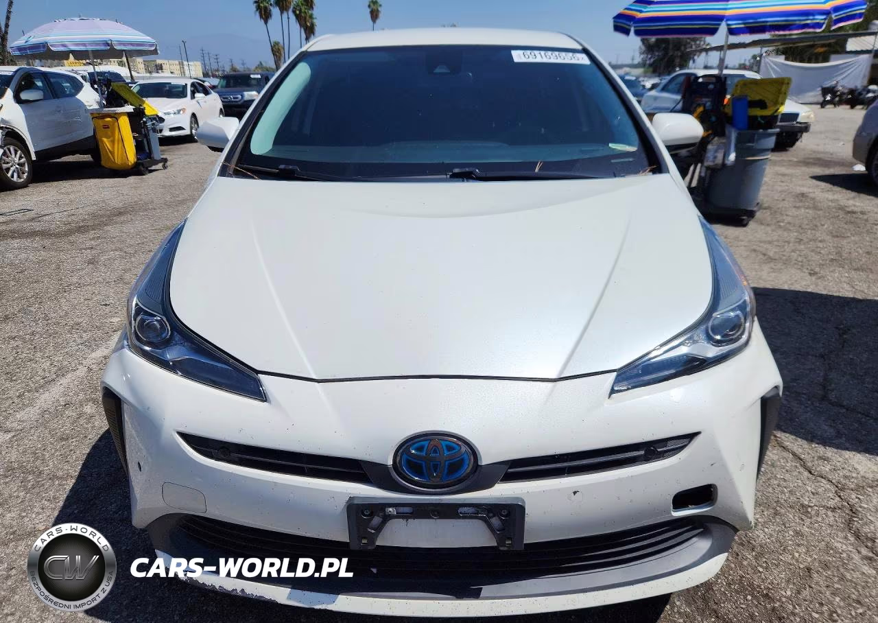 2019 Toyota Prius Le VIN:JTDKARFU4K3101290 - 5