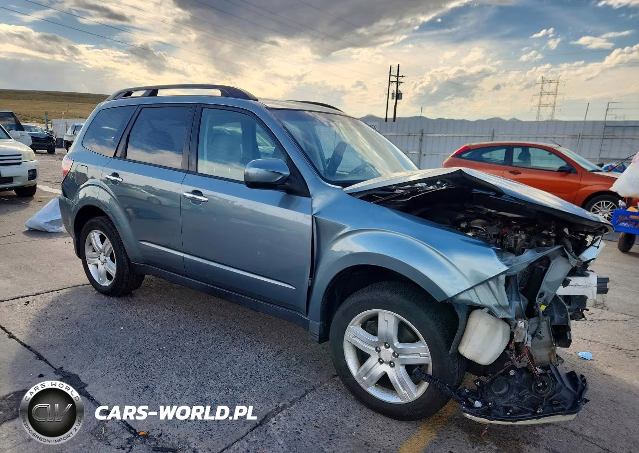 2009 Subaru Forester 2.5X Premium VIN:JF2SH63649H708367 - 4