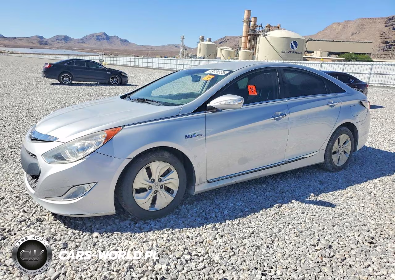 2015 Hyundai Sonata Hybrid Base – zdjęcie 1 z 12