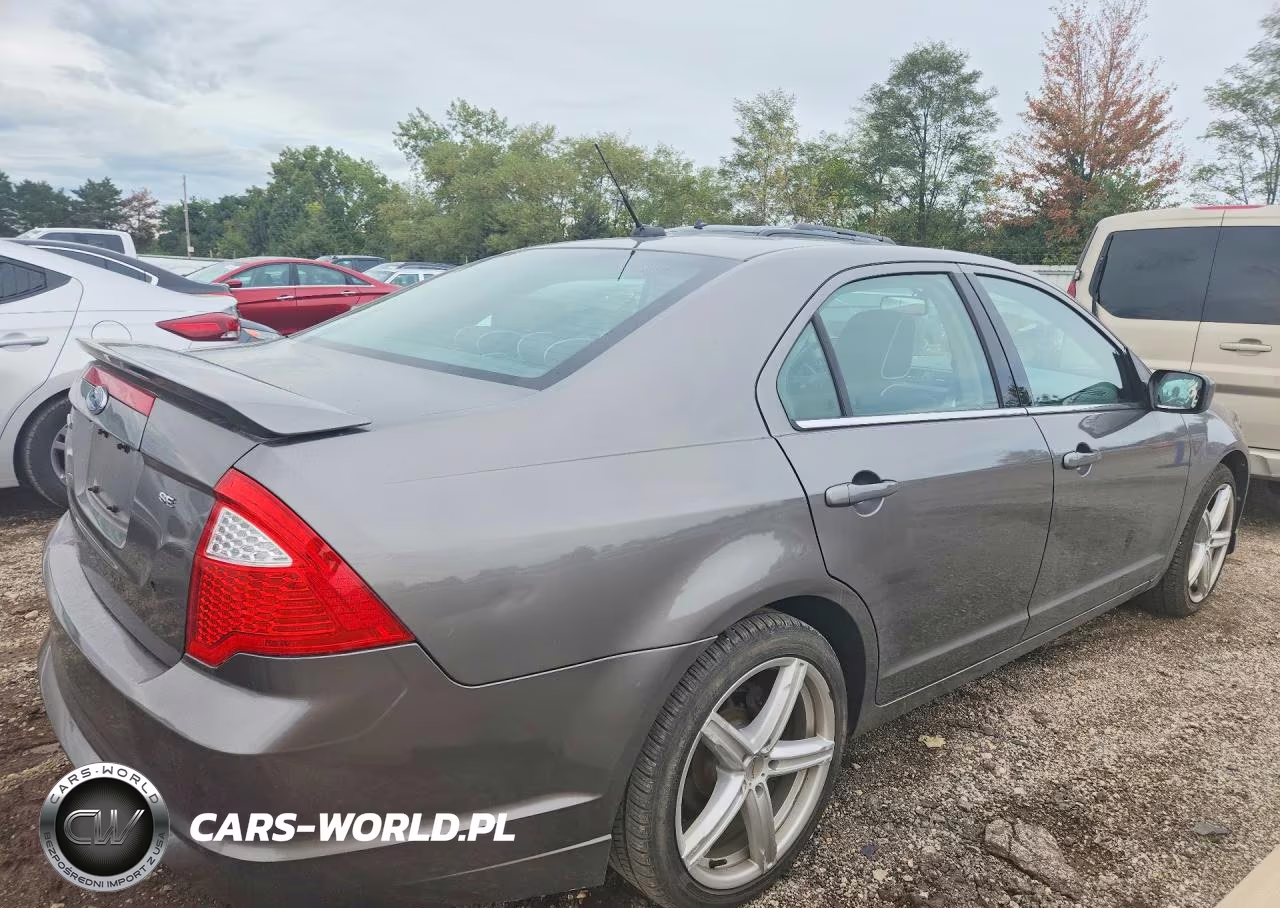 2010 Ford Fusion Se VIN:3FAHP0HA4AR307383 - 3