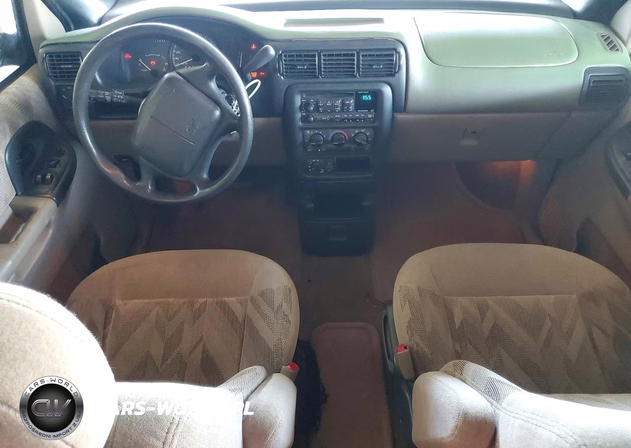 1998 Chevrolet Venture VIN:1GNDX03E8WD260109 - 8