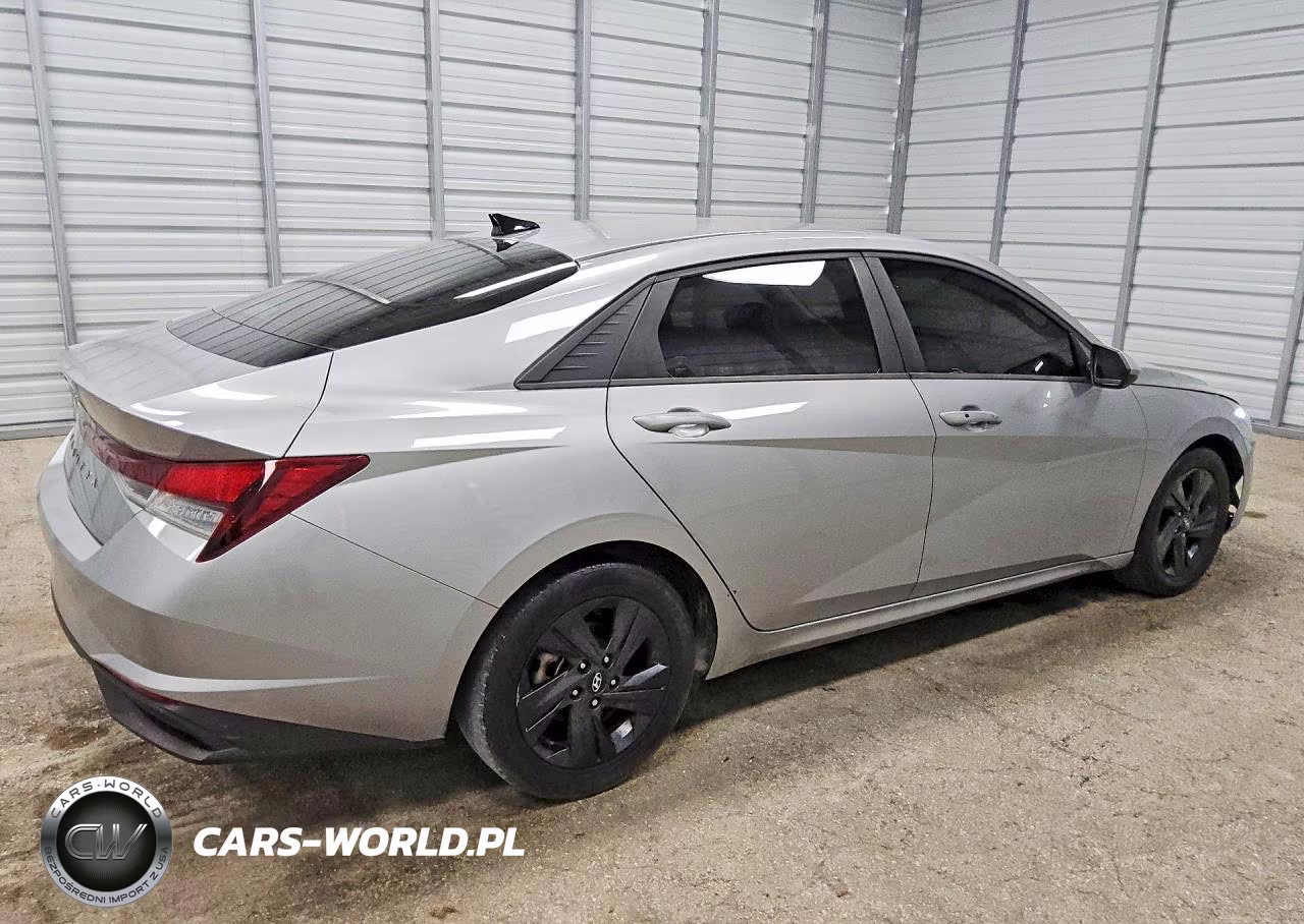 2021 Hyundai Elantra Sel VIN:5NPLM4AG2MH027505 - 3