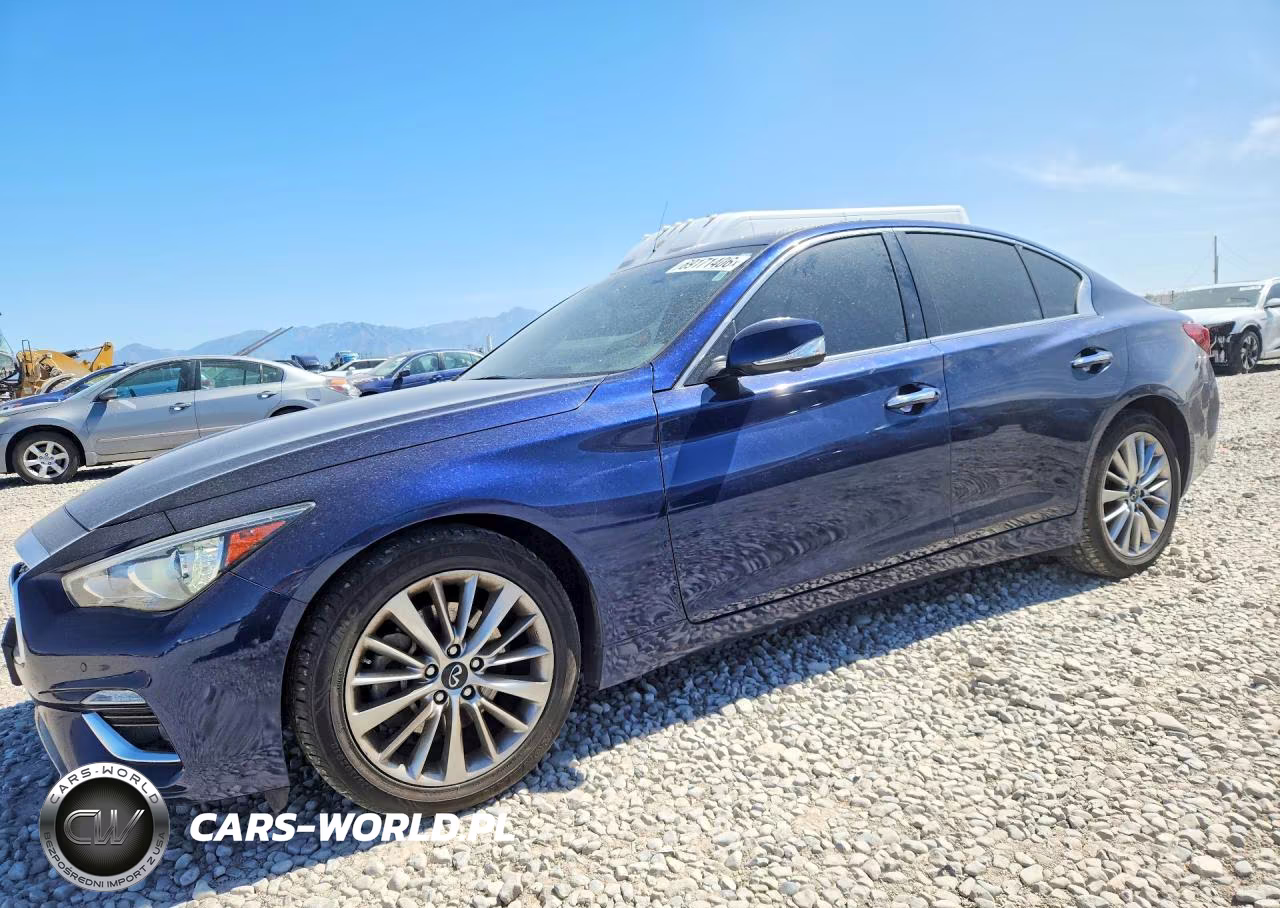 2021 Infiniti Q50 Luxe