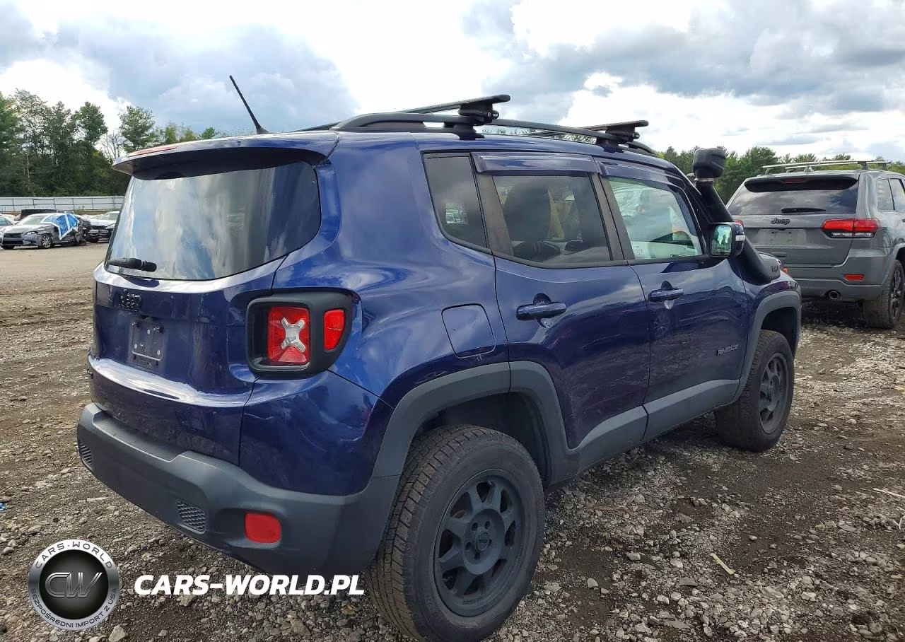 2017 Jeep Renegade Latitude VIN:ZACCJBBB4HPE75001 - 3