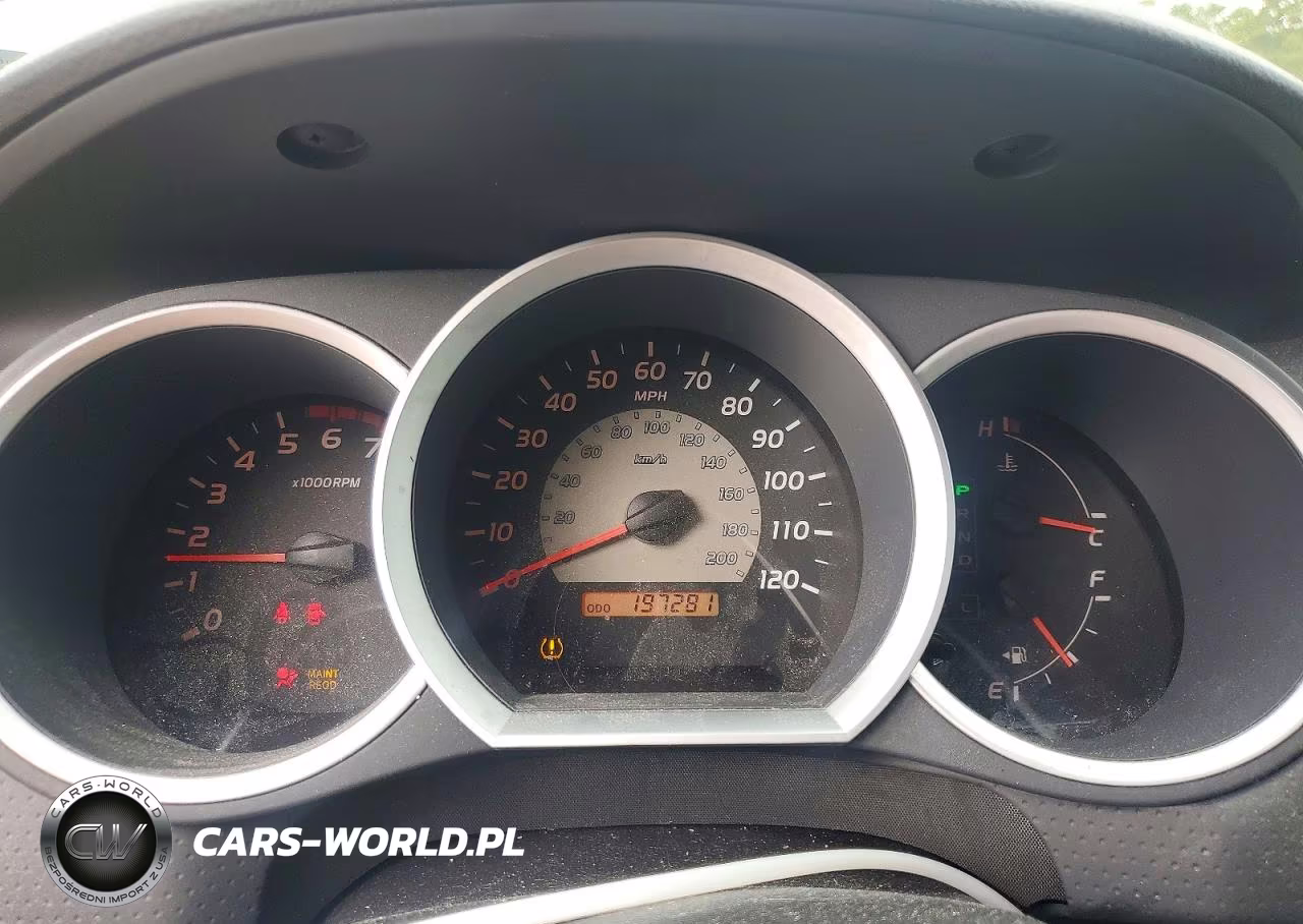 2007 Toyota Tacoma V6 VIN:3TMLU42N07M012593 - 9