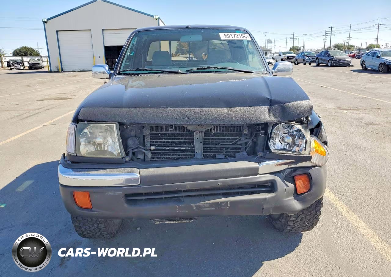 1999 Toyota Tacoma Limited VIN:4TAWN74N5XZ484274 - 5