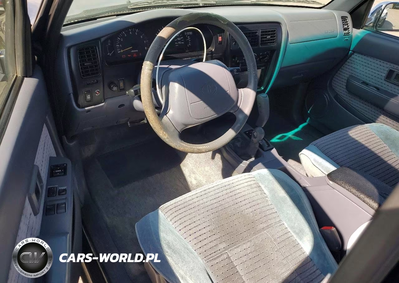 1999 Toyota Tacoma Limited VIN:4TAWN74N5XZ484274 - 8