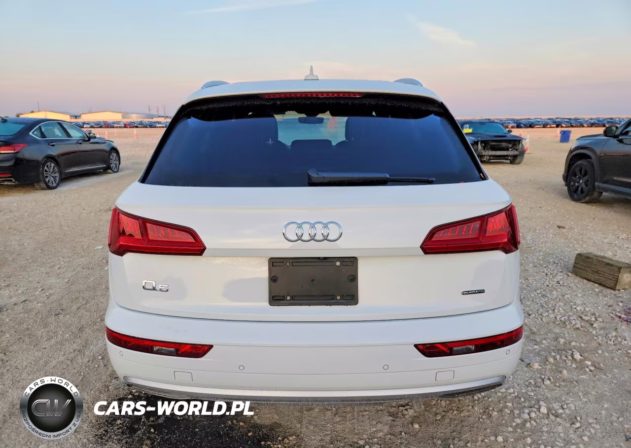 2019 Audi Q5 Premium Plus VIN:WA1BNAFYXK2079398 - 6