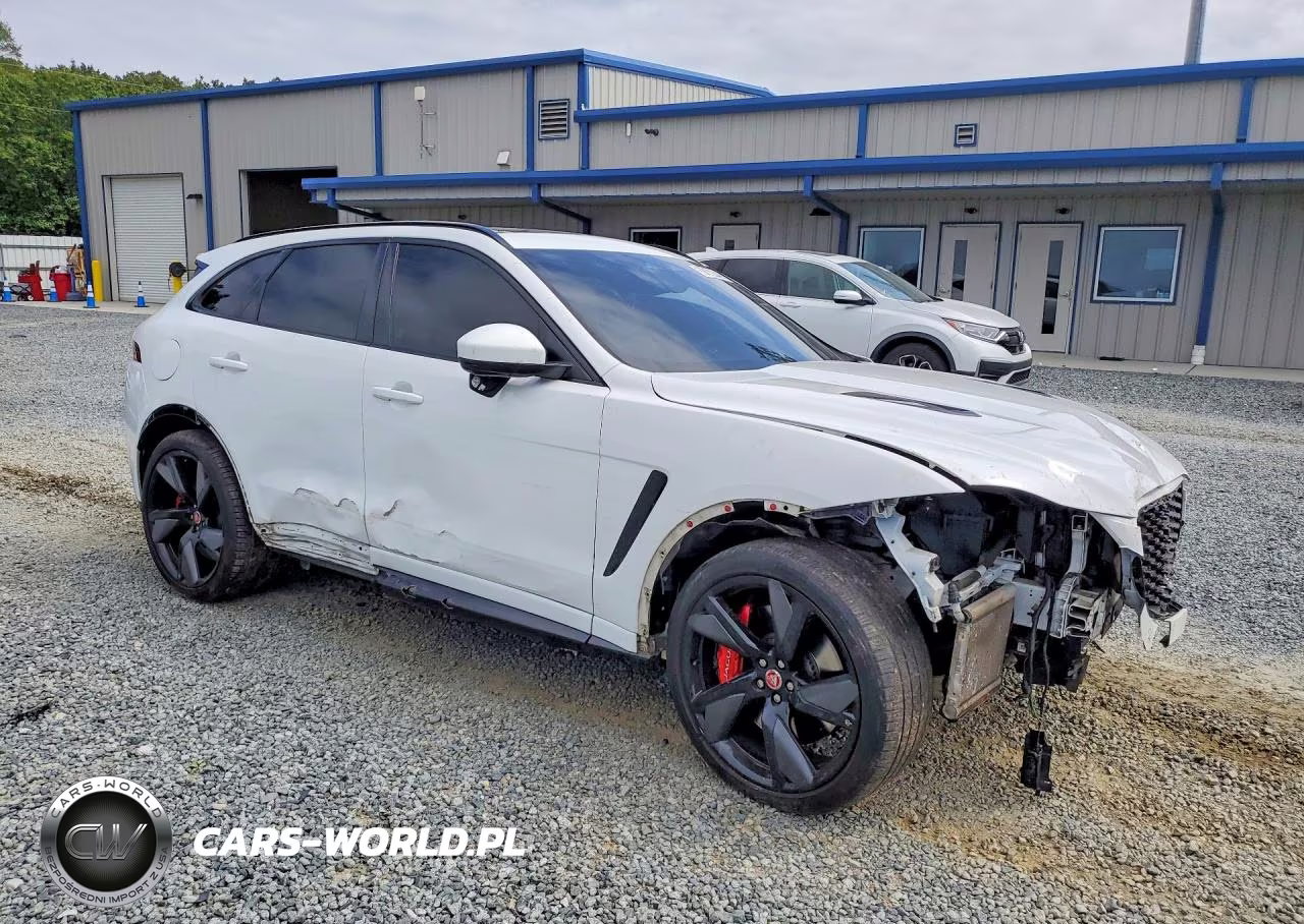 2022 Jaguar F-Pace Svr VIN:SADCZ2EE5NA696900 - 4