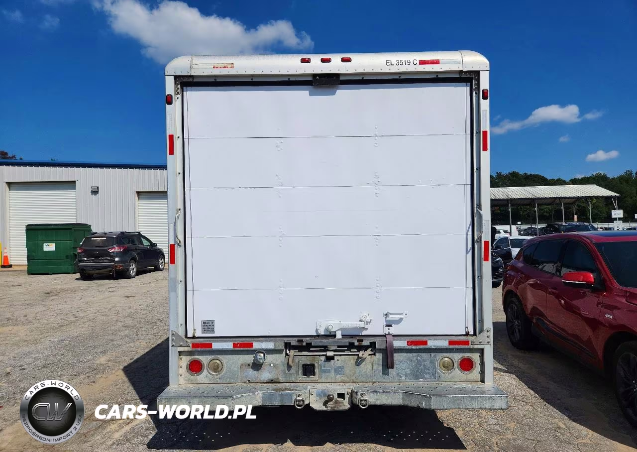2009 Ford Econoline E450 Super Duty Cutaway Van VIN:1FDXE45S39DA86505 - 6