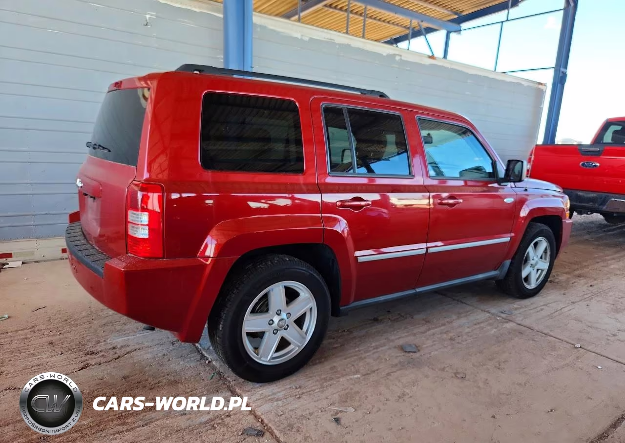 2010 Jeep Patriot Sport VIN:1J4NT1GA4AD677266 - 3
