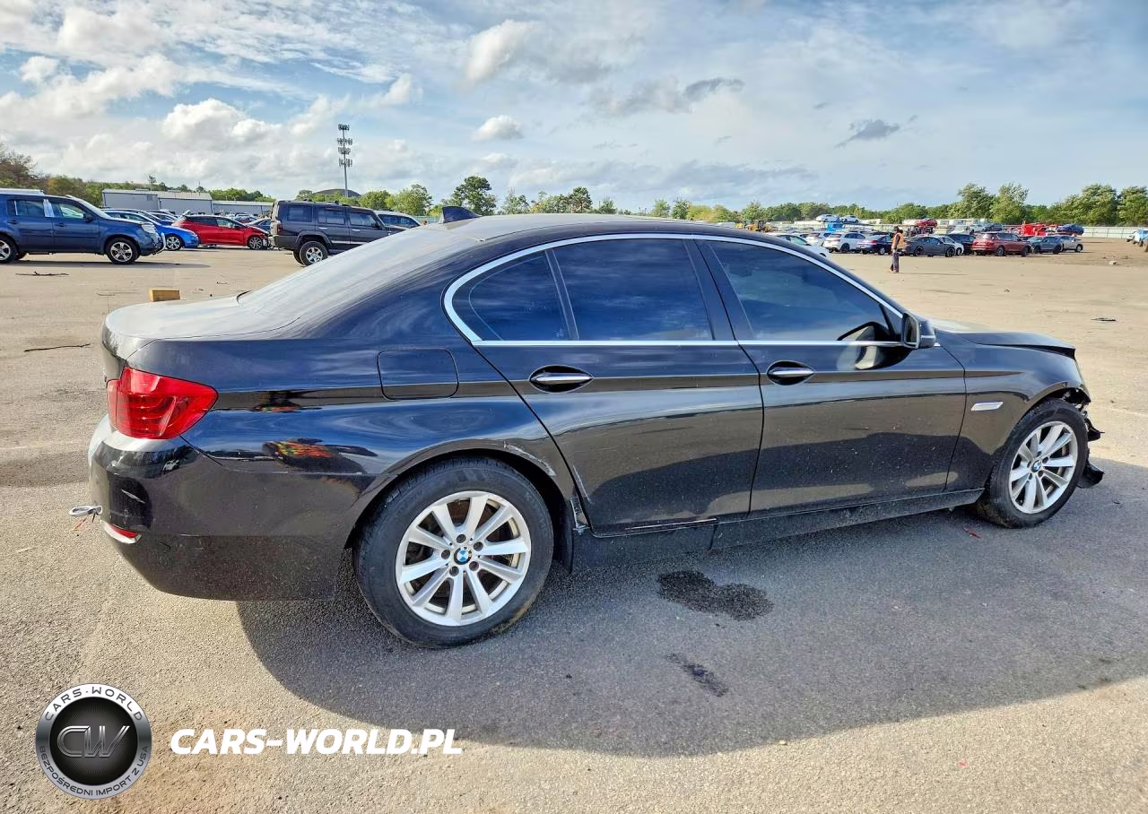 2016 BMW 528 Xi VIN:WBA5A7C51GG150152 - 3