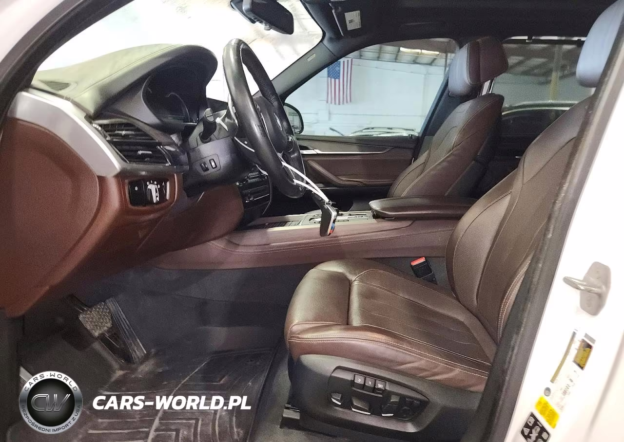 2016 BMW X5 xDrive50I VIN:5UXKR6C5XG0J82825 - 7