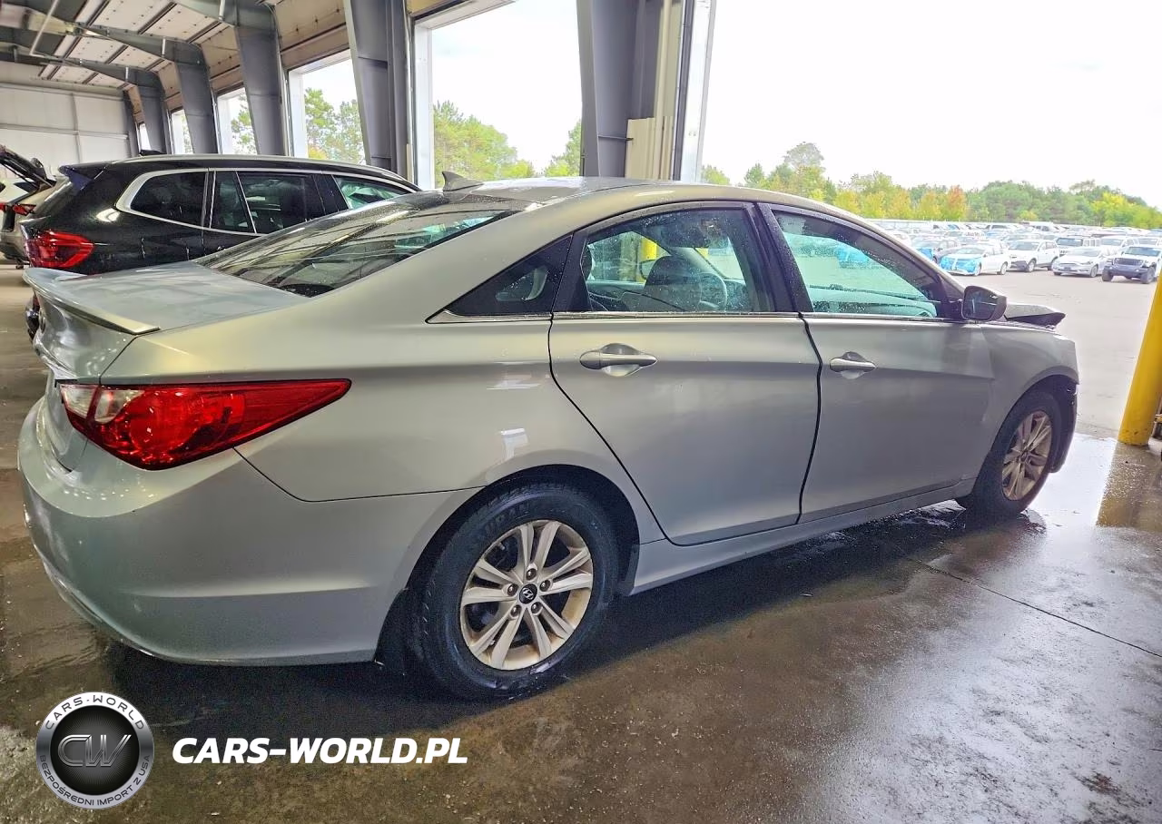 2013 Hyundai Sonata Gls VIN:5NPEB4AC7DH784489 - 3