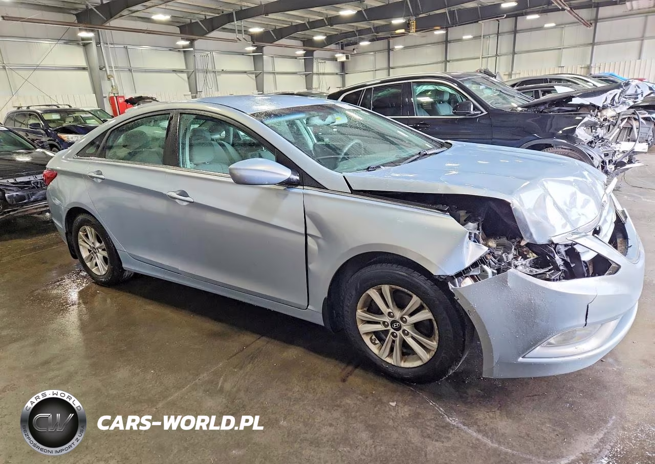 2013 Hyundai Sonata Gls VIN:5NPEB4AC7DH784489 - 4