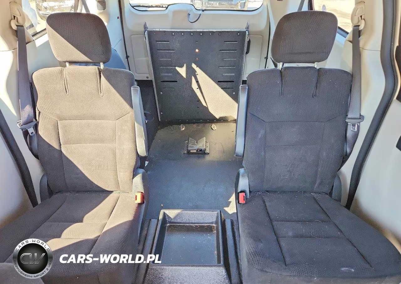 2014 Dodge Grand Caravan Sxt VIN:2C4RDGCG2ER253704 - 10