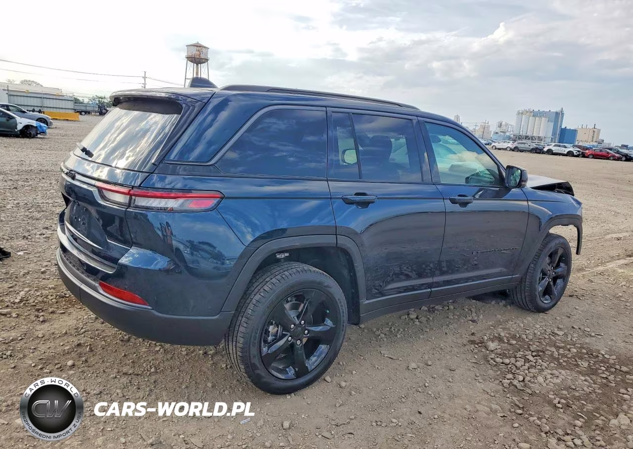 2026 Jeep Grand Cherokee Limited VIN:1C4RJHBR9T8606207 - 3