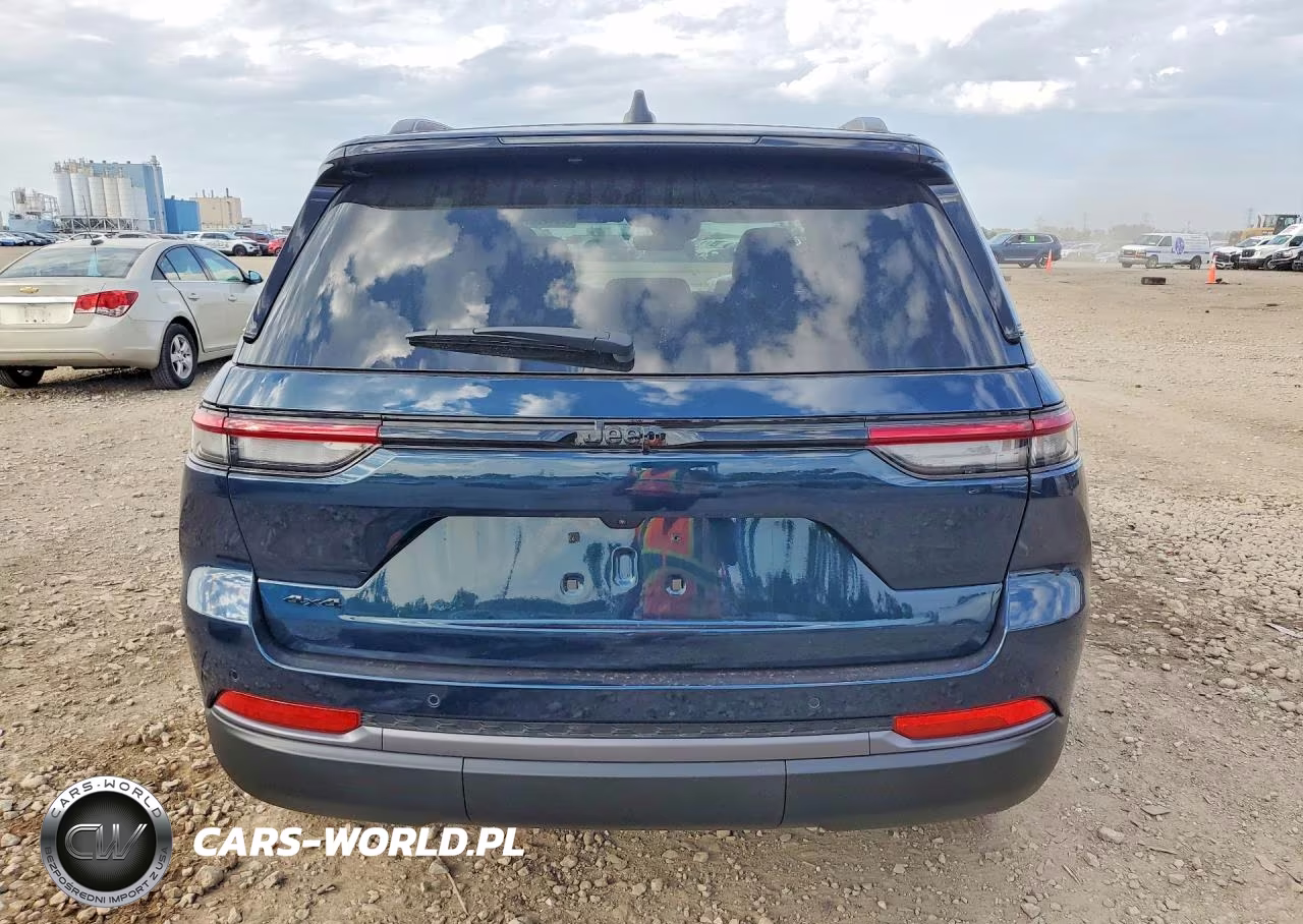 2026 Jeep Grand Cherokee Limited VIN:1C4RJHBR9T8606207 - 6