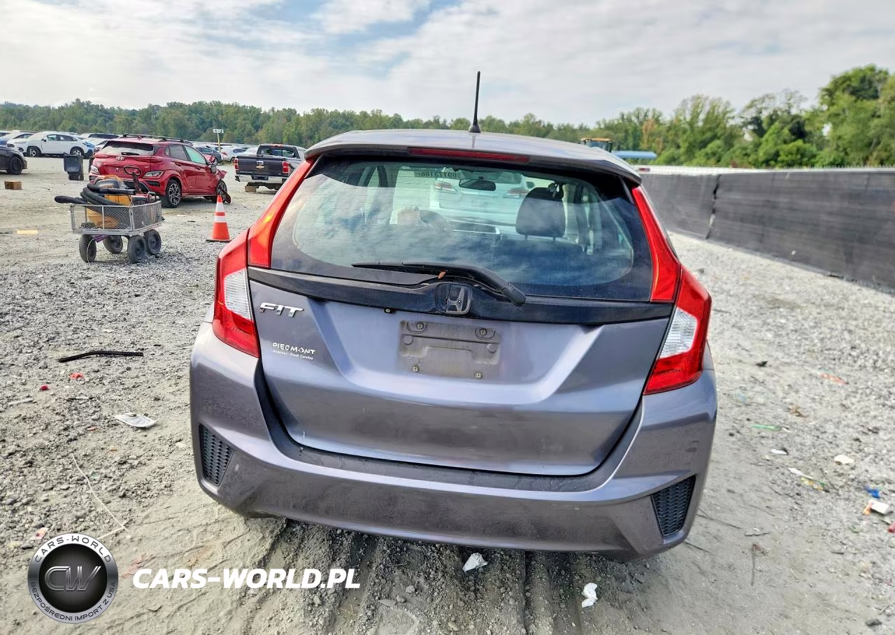 2015 Honda Fit Lx VIN:3HGGK5H57FM754039 - 6
