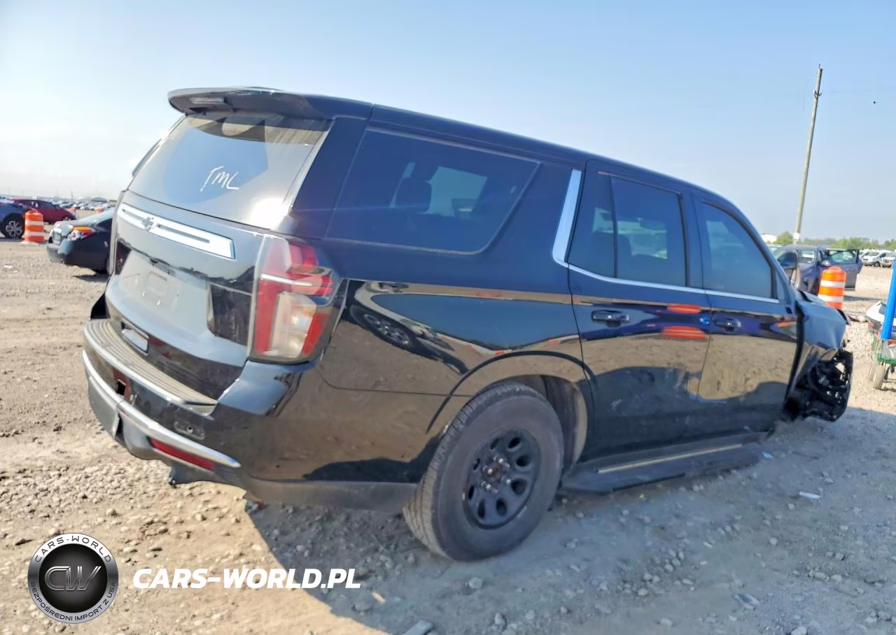 2022 Chevrolet Tahoe C1500 VIN:1GNSCLEDXNR254709 - 3