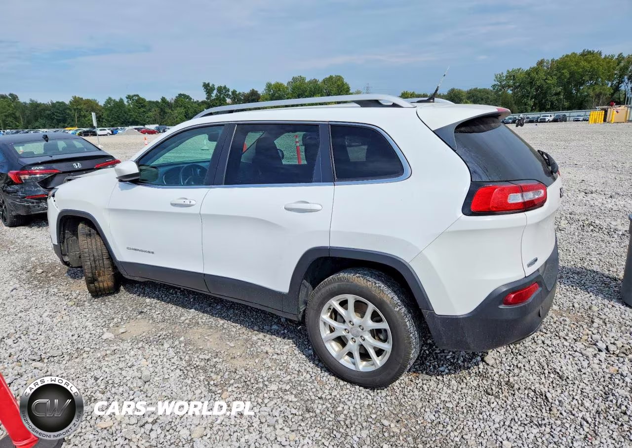 2014 Jeep Cherokee Latitude VIN:1C4PJLCS6EW117256 - 2