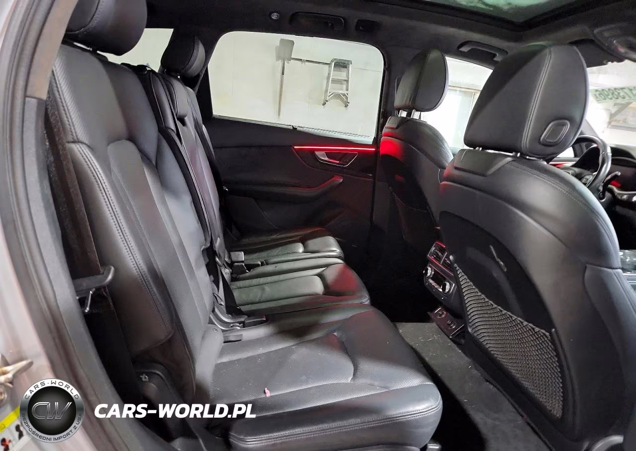 2017 Audi Q7 Prestige VIN:WA1VABF79HD011192 - 10