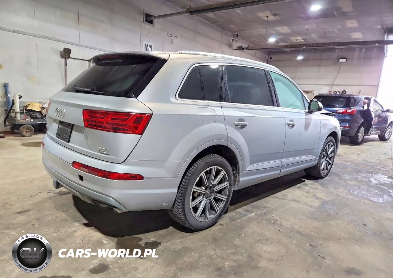 2017 Audi Q7 Prestige VIN:WA1VABF79HD011192 - 3