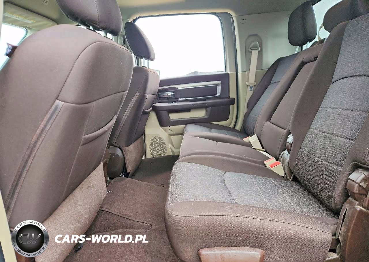 2018 Ram 2500 Slt VIN:3C6UR5ML8JG382713 - 10
