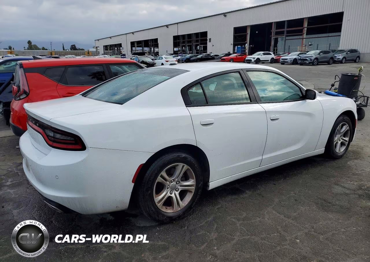 2022 Dodge Charger Sxt VIN:2C3CDXBG3NH165651 - 3