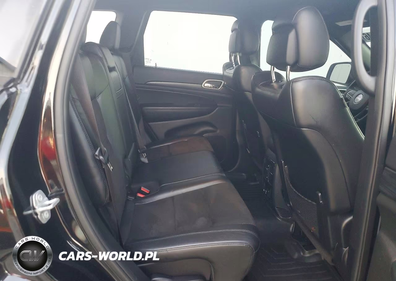 2020 Jeep Grand Cherokee Laredo VIN:1C4RJEAG1LC245762 - 11