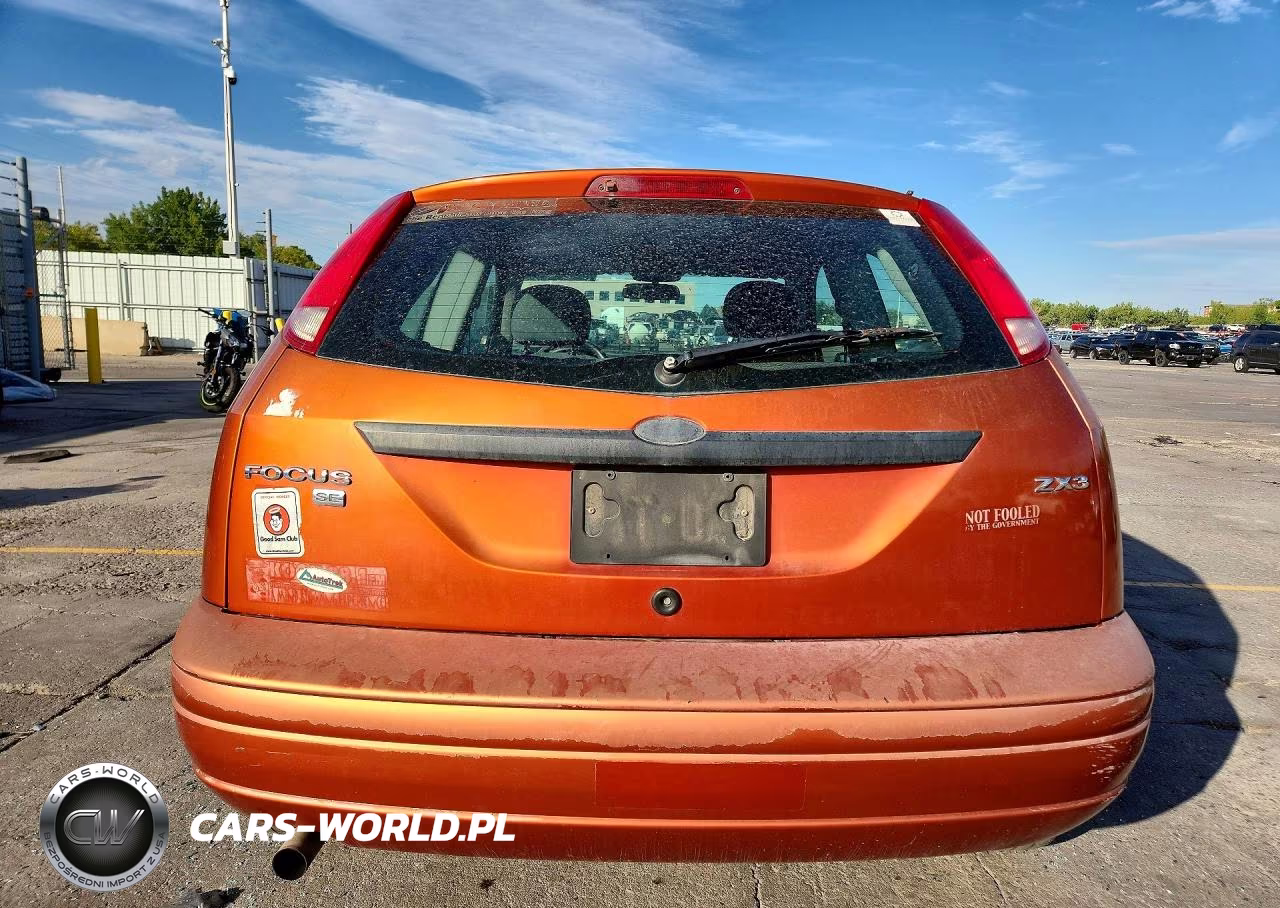 2005 Ford Focus Zx3 VIN:3FAFP31NX5R107944 - 6