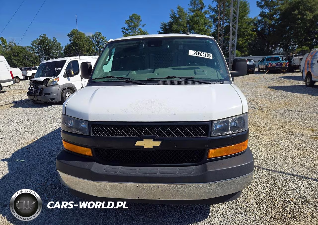 2020 Chevrolet Express G3500 VIN:1GCZGGFG3L1276039 - 5