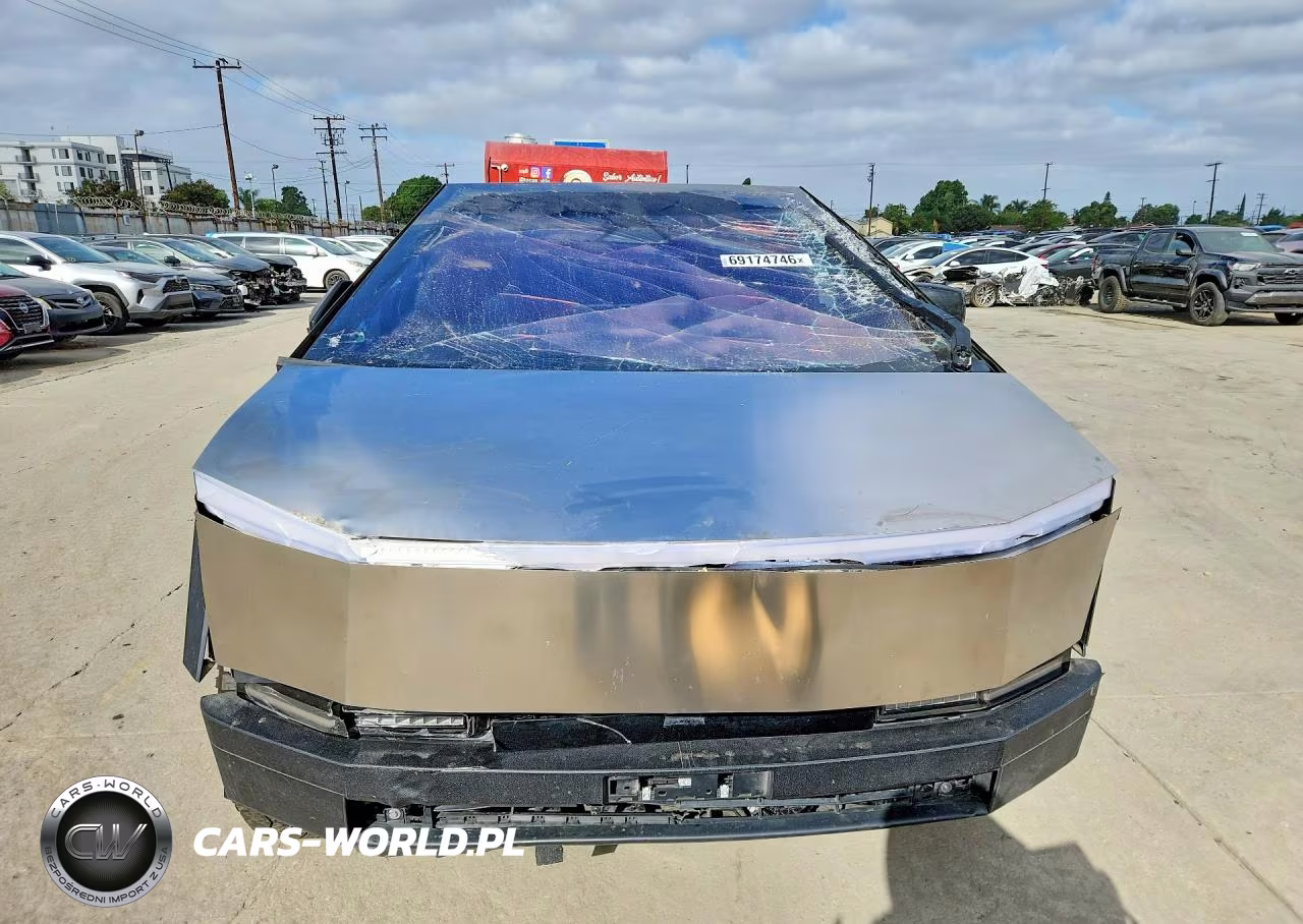 2024 Tesla Cybertruck All-Wheel Drive VIN:7G2CEHED8RA000054 - 5