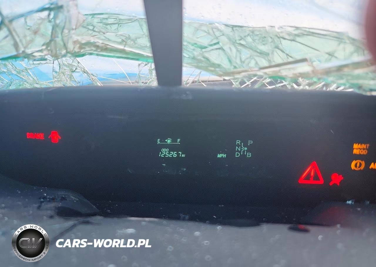2005 Toyota Prius Base VIN:JTDKB20U253113780 - 9