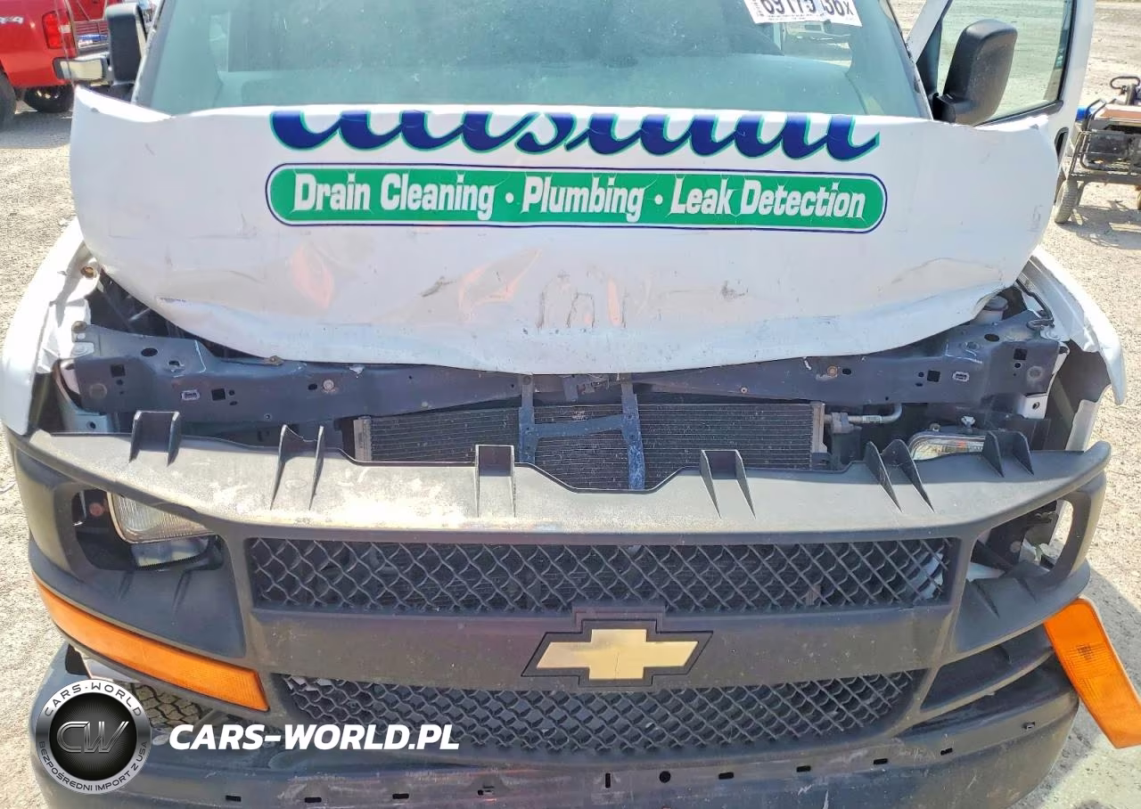 2014 Chevrolet Express 2500 Cargo Delivery Van VIN:1GCWGFBA1E1185031 - 12