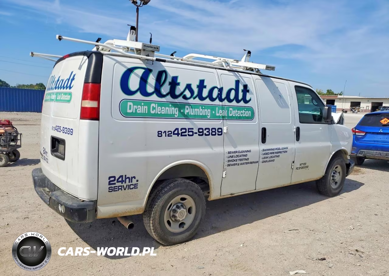 2014 Chevrolet Express 2500 Cargo Delivery Van VIN:1GCWGFBA1E1185031 - 3
