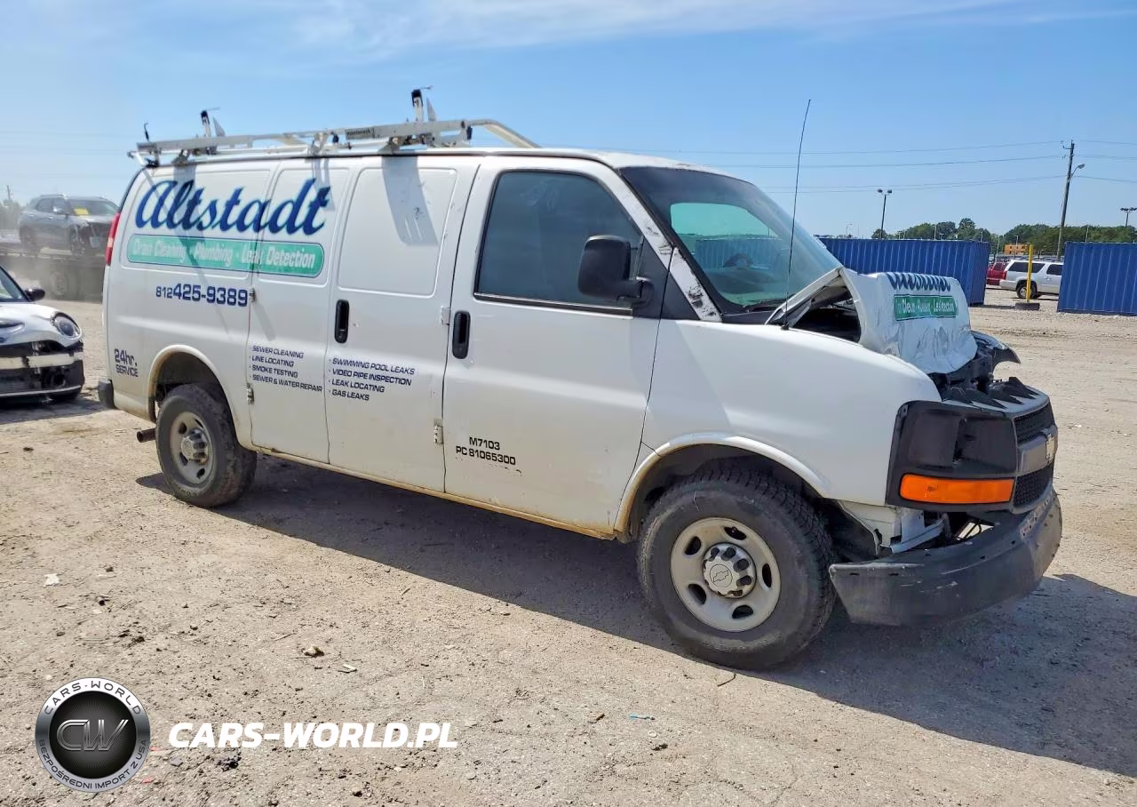 2014 Chevrolet Express 2500 Cargo Delivery Van VIN:1GCWGFBA1E1185031 - 4