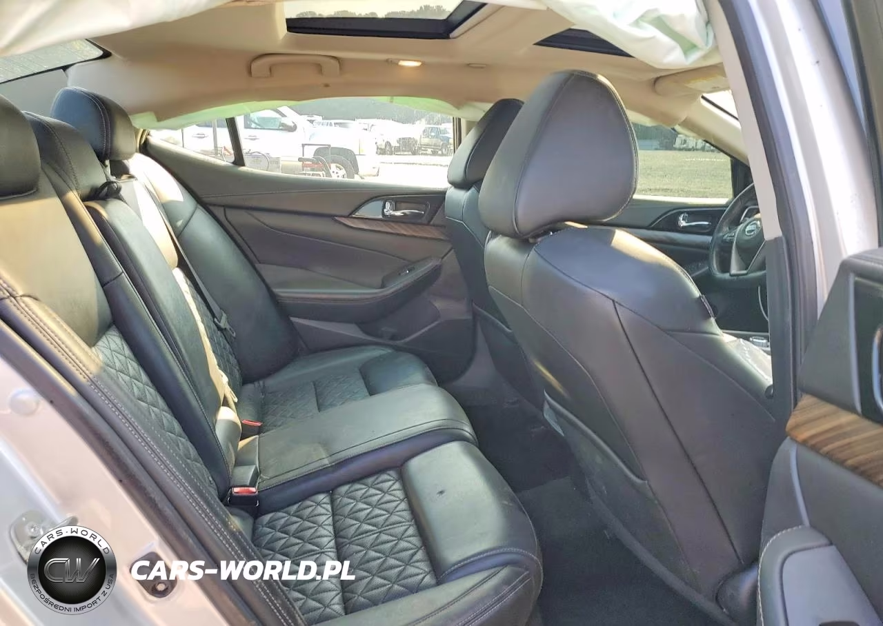 2018 Nissan Maxima 3.5 Platinum VIN:1N4AA6AP1JC366927 - 10