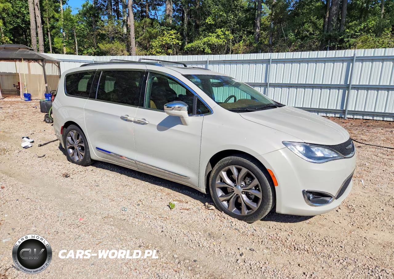 2019 Chrysler Pacifica Limited VIN:2C4RC1GG3KR644267 - 4