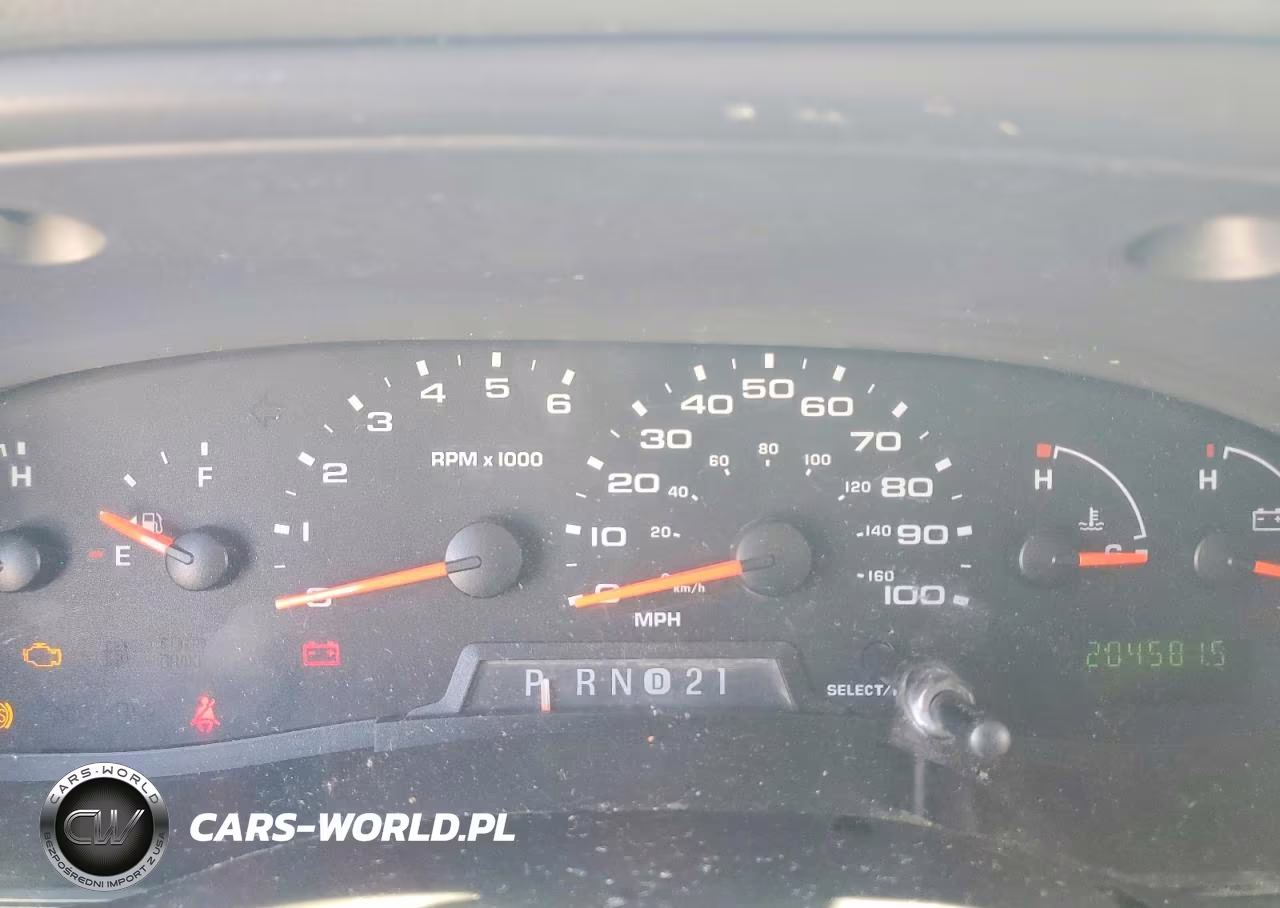 2004 Ford E350 Delivery Van VIN:1FTSE34L34HB53401 - 9