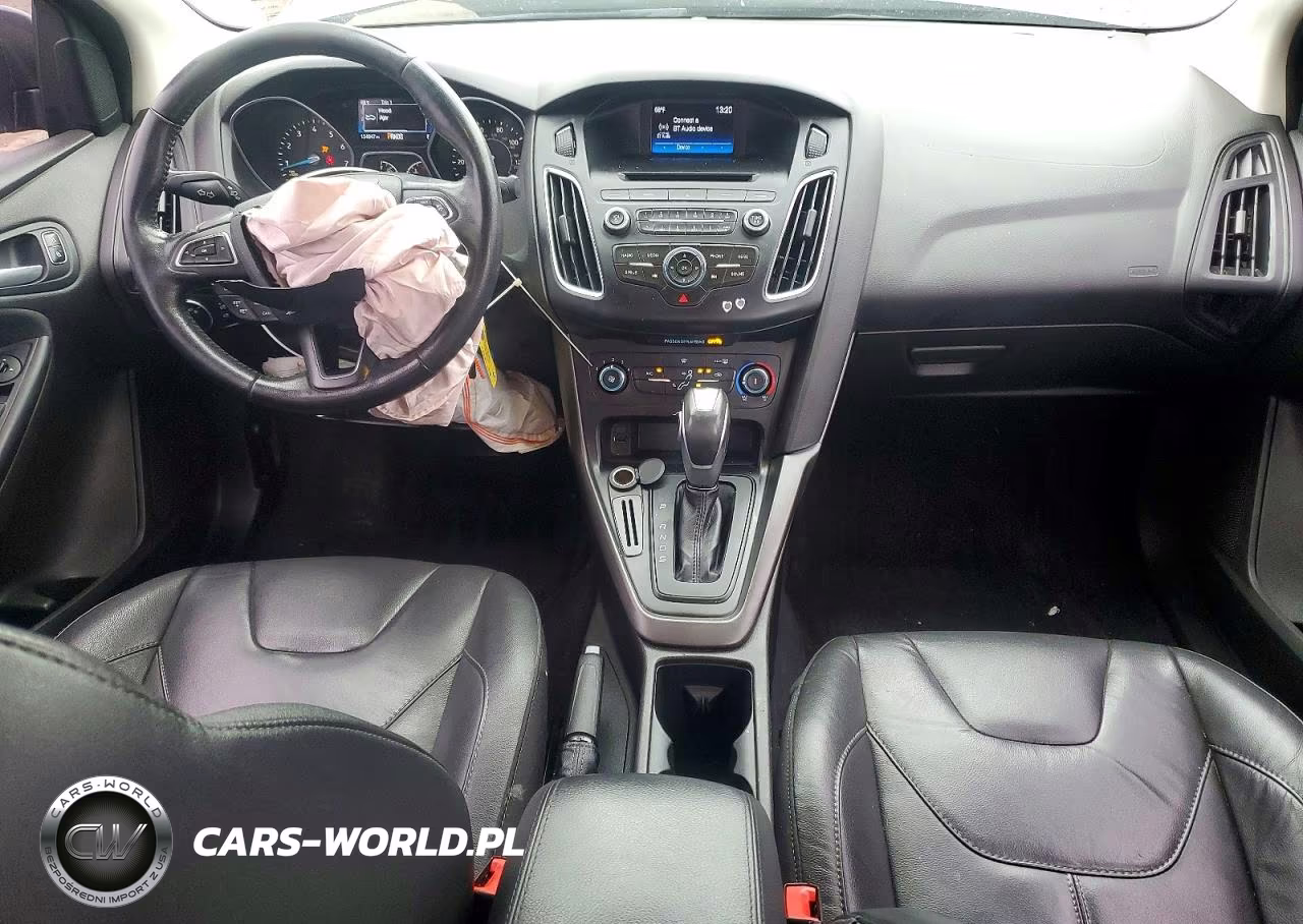 2016 Ford Focus Se VIN:1FADP3F21GL302337 - 8