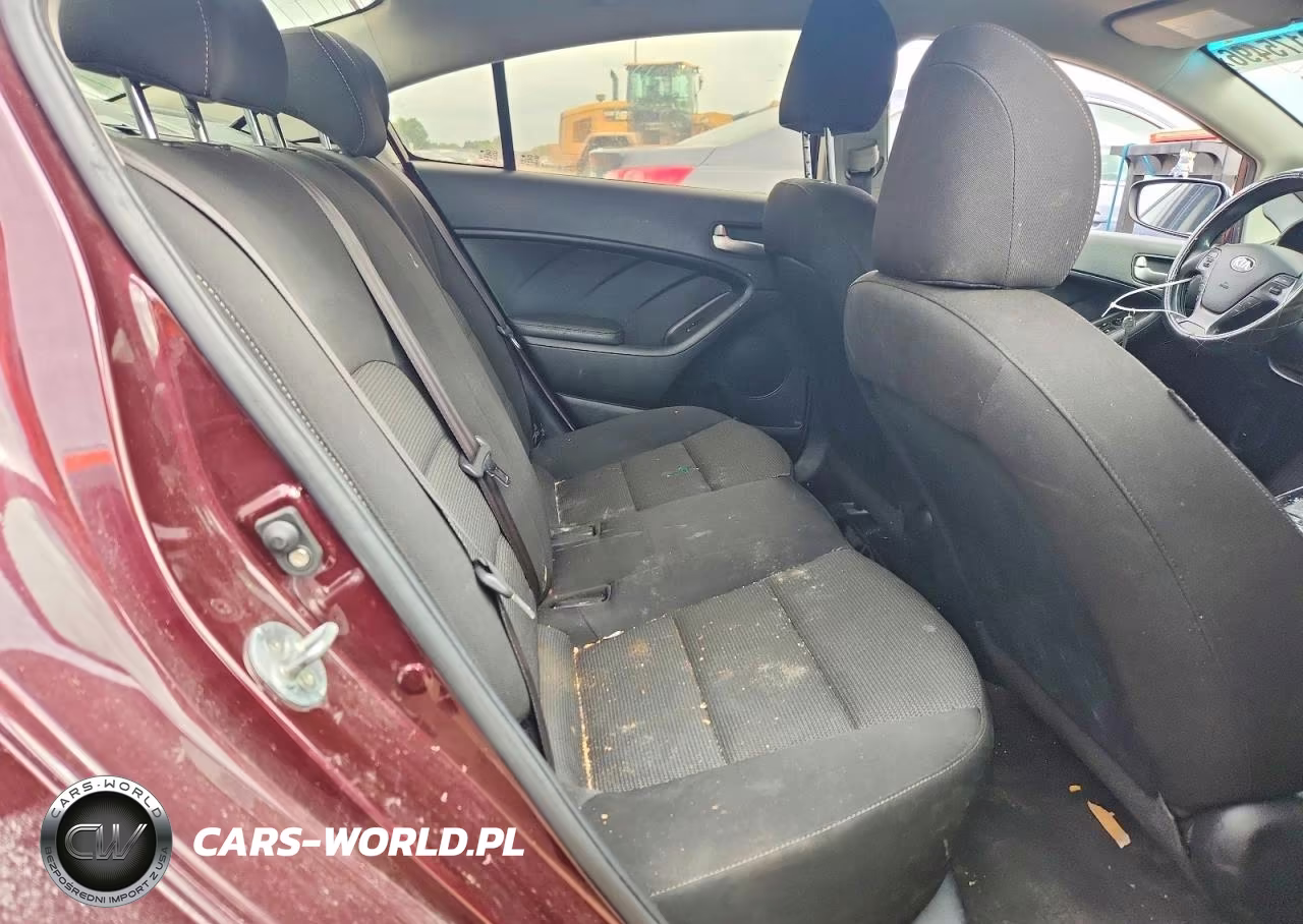 2017 Kia Forte Lx VIN:3KPFK4A70HE119452 - 10