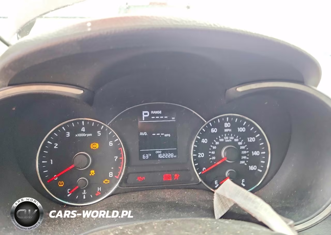 2017 Kia Forte Lx VIN:3KPFK4A70HE119452 - 9