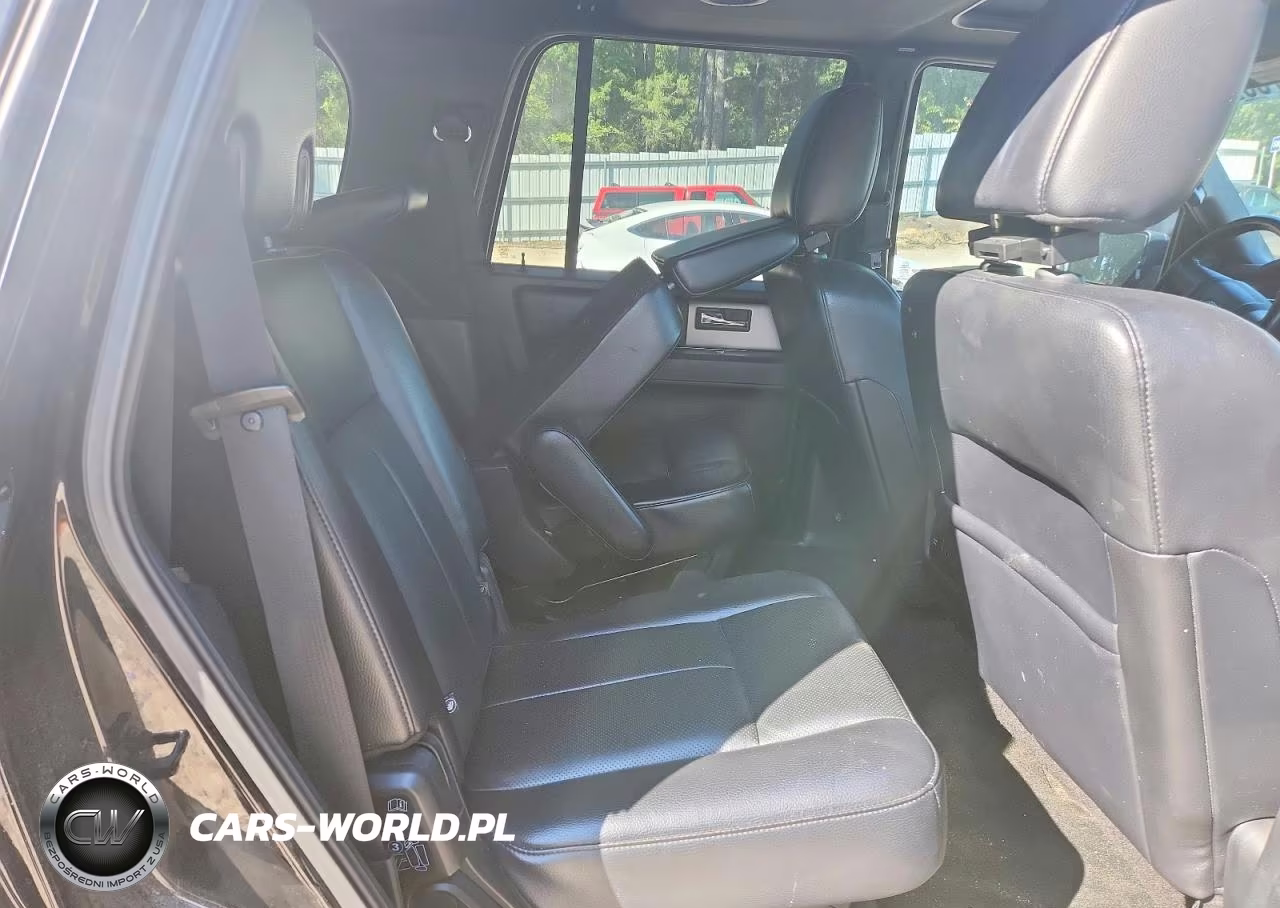 2017 Ford Expedition Xlt VIN:1FMJU1HT4HEA76392 - 10