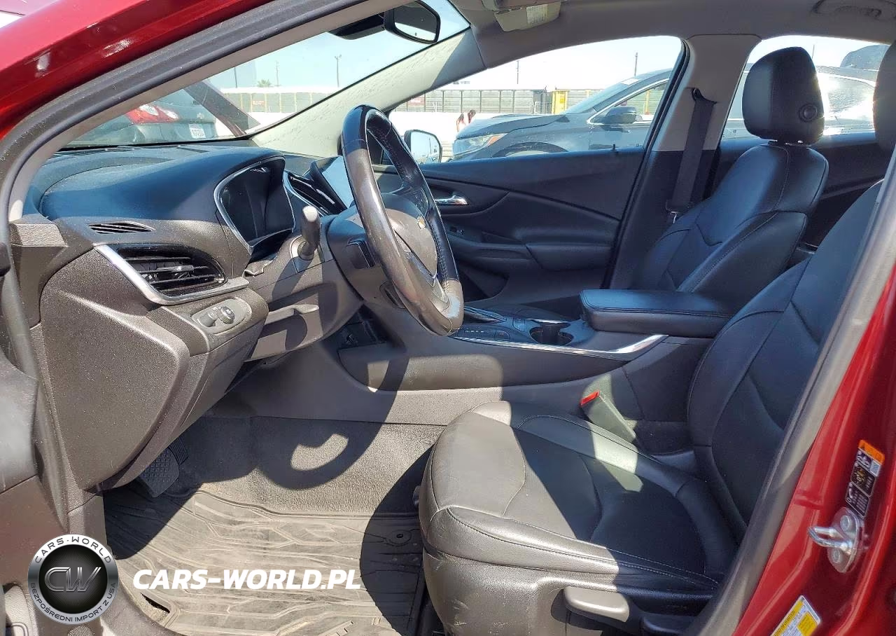 2018 Chevrolet Volt Premier VIN:1G1RD6S54JU143608 - 7