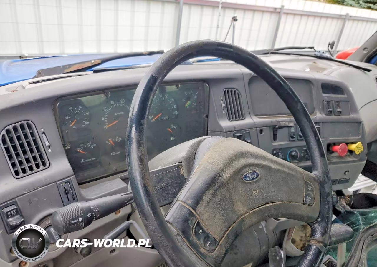 1998 Ford A9513 Semi Truck VIN:1FTYY92K3WVA36341 - 8