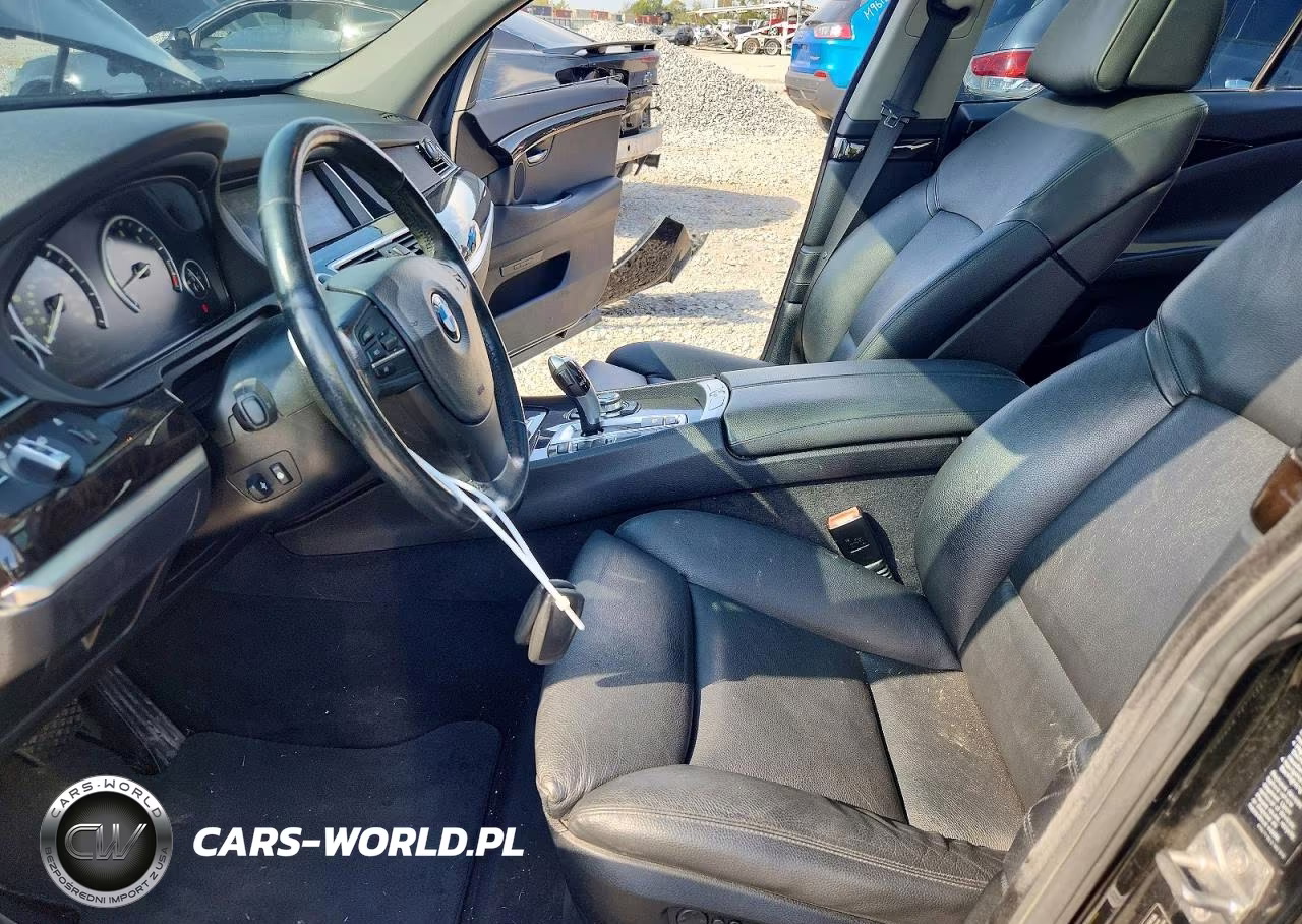 2012 BMW 535 Xigt VIN:WBASP2C58CC338463 - 7