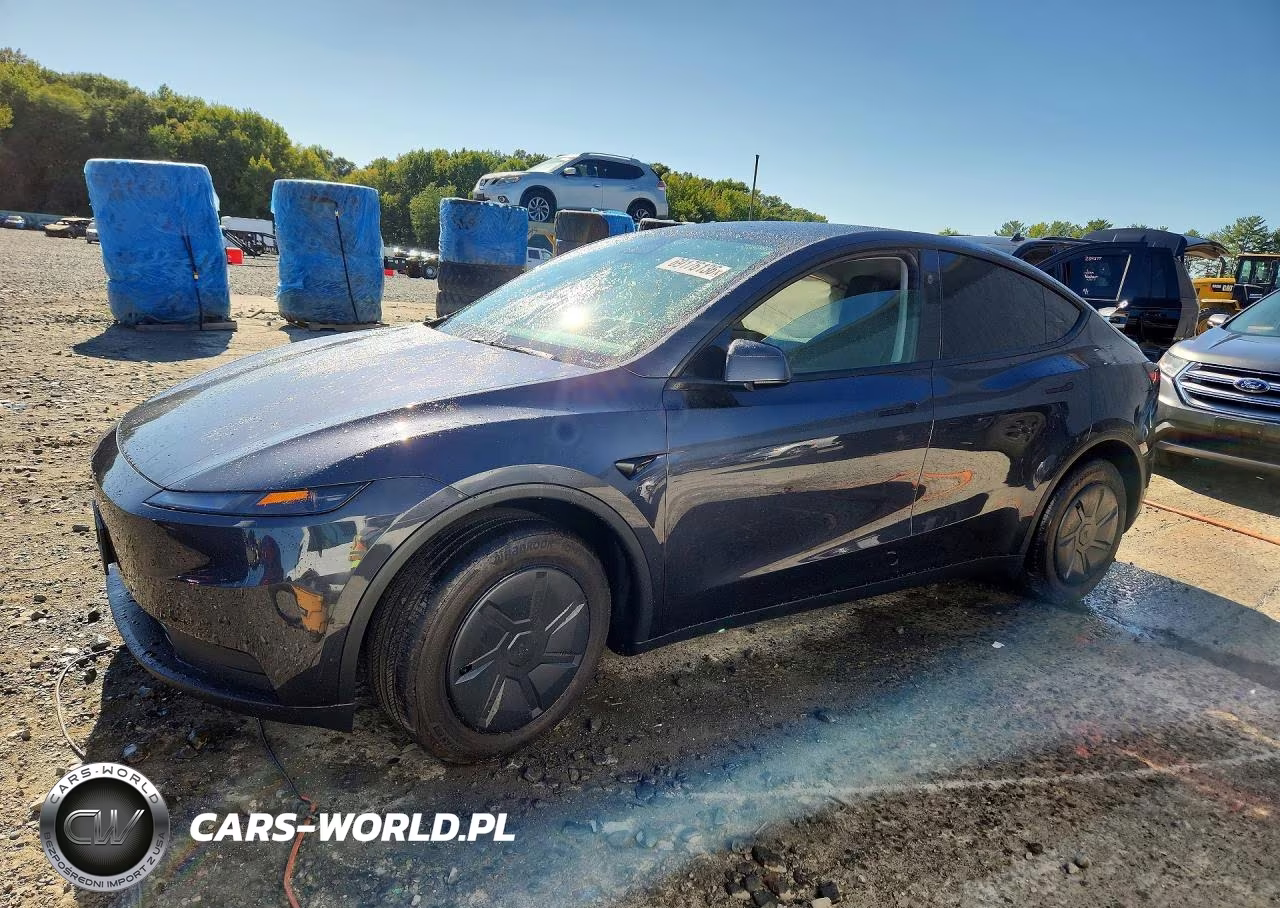 2026 Tesla Model Y VIN:7SAYGDEE5TA681370 - 1