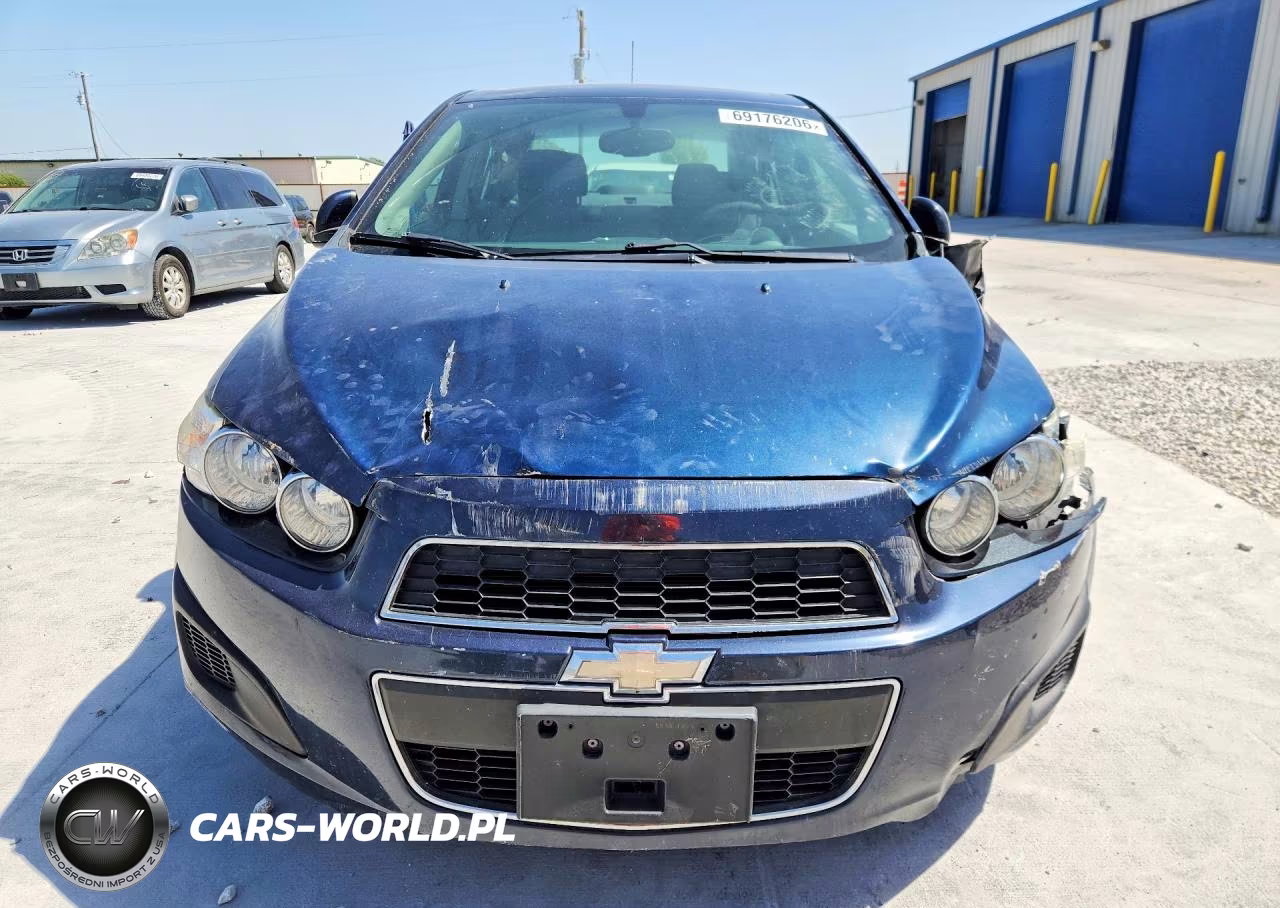 2015 Chevrolet Sonic Lt VIN:1G1JC5SH0F4179386 - 5