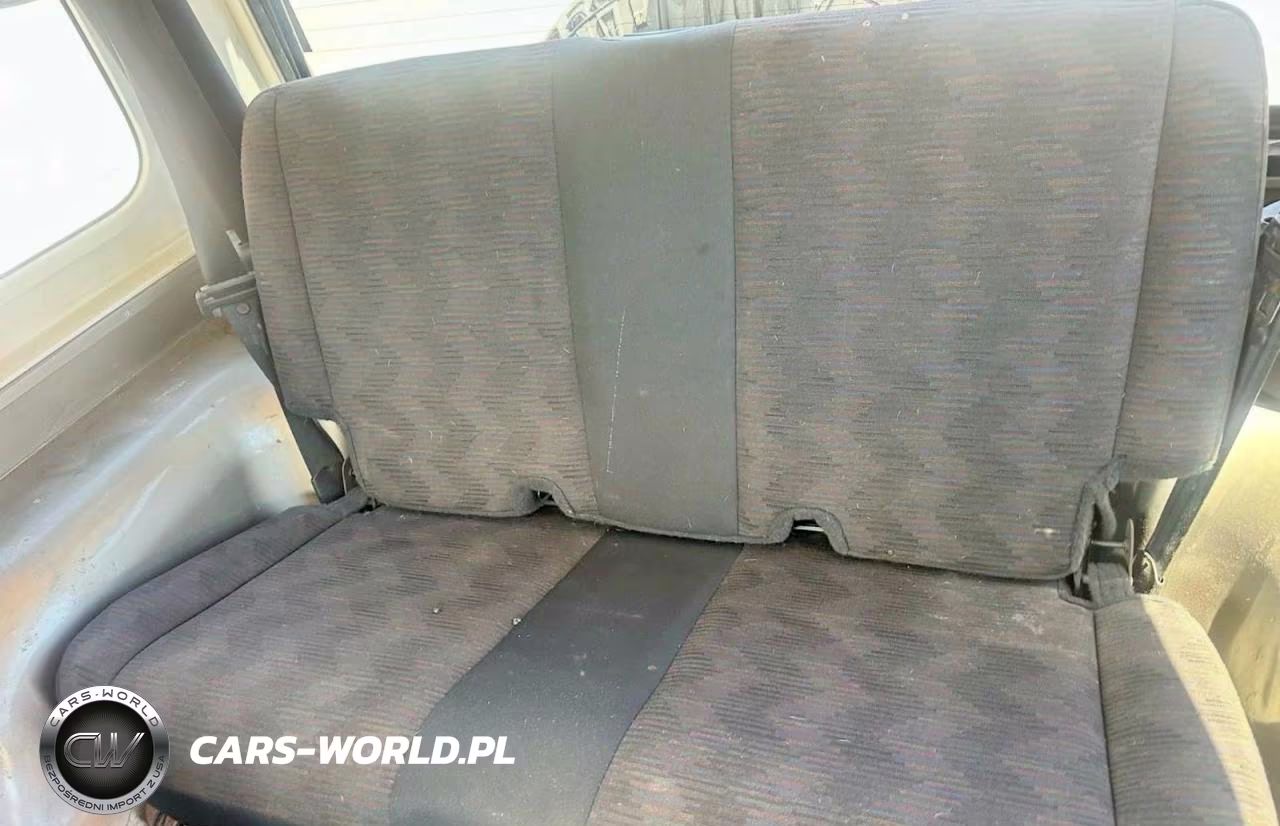 JEEP WRANGLER - VIN:1J4FA49SX4P723705 - 6